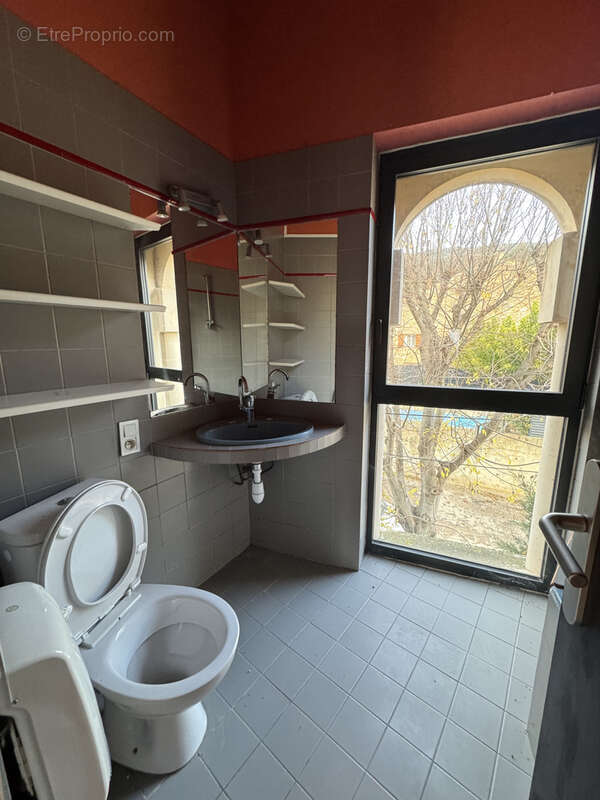 Appartement à MONTPEYROUX