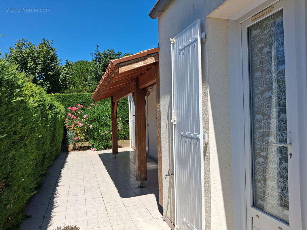 Maison à LA BREE-LES-BAINS