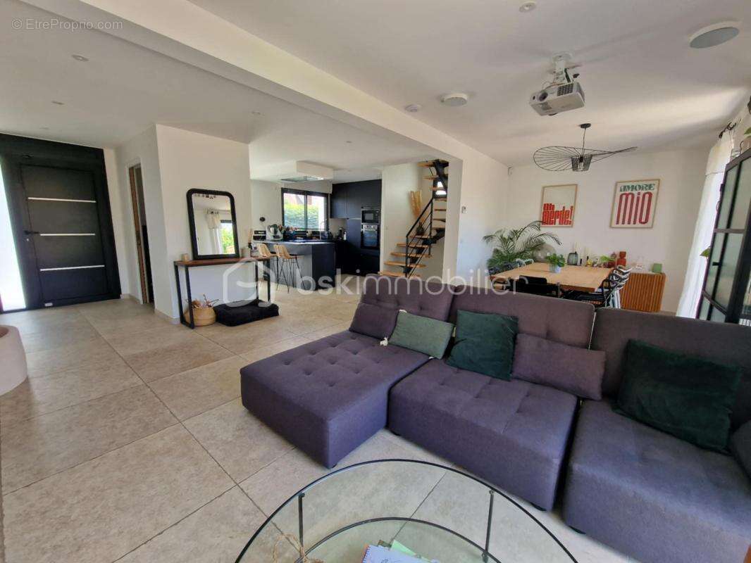 Maison à GOURNAY-SUR-MARNE