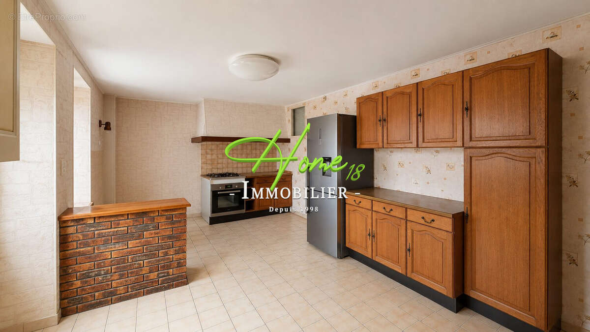 Maison 78 m² à Moulins-Sur-Yevre  - photo 2
