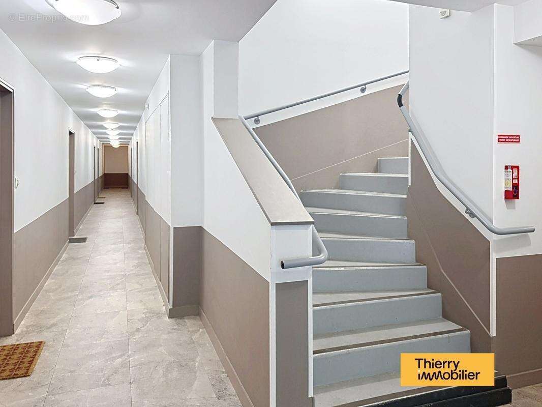 Appartement Nantes 1 pièce(s) 22 m2 - photo 4