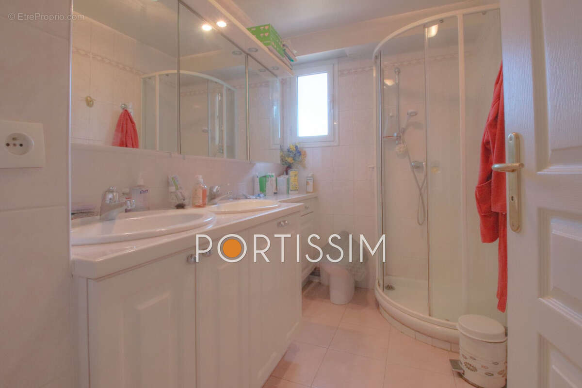 Appartement à CAGNES-SUR-MER