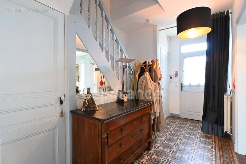 Maison à CONFLANS-SAINTE-HONORINE