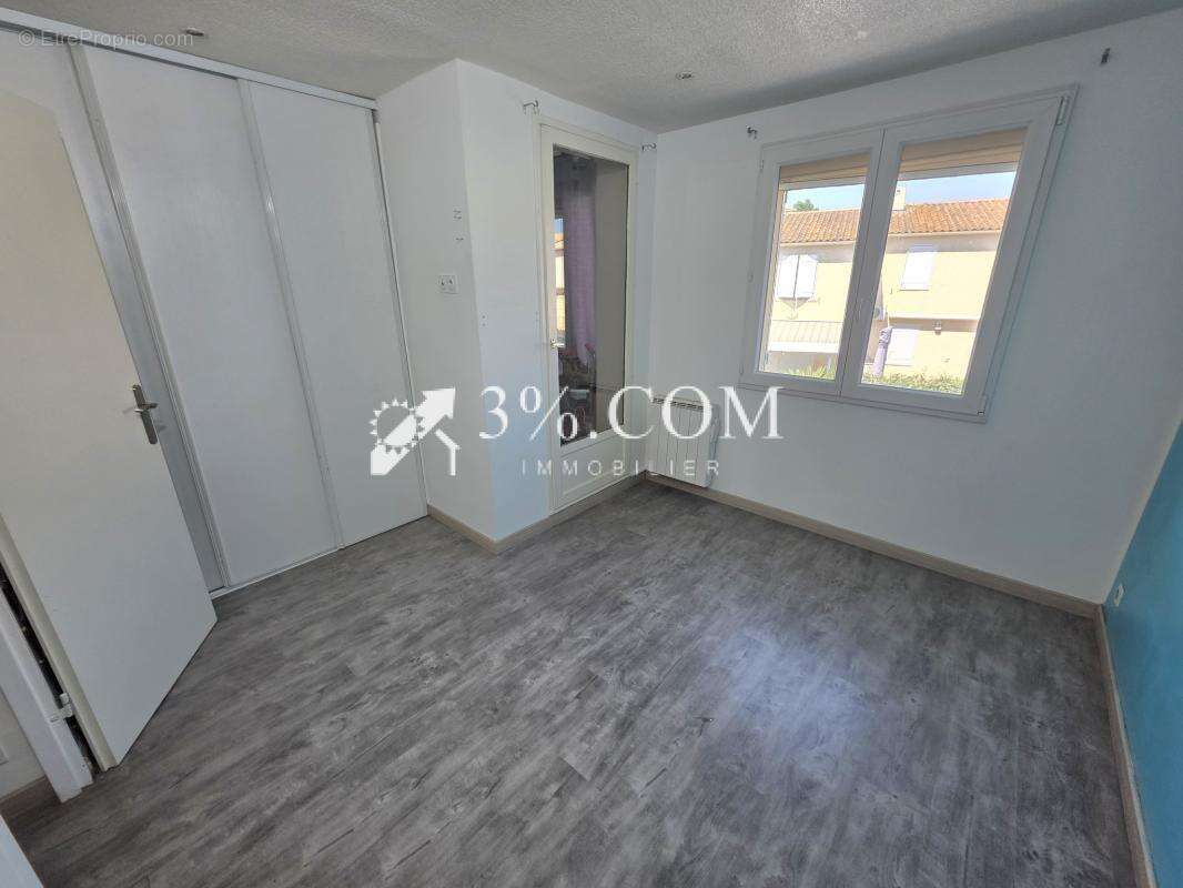 Maison en centre-ville avec garage et parking - photo 9