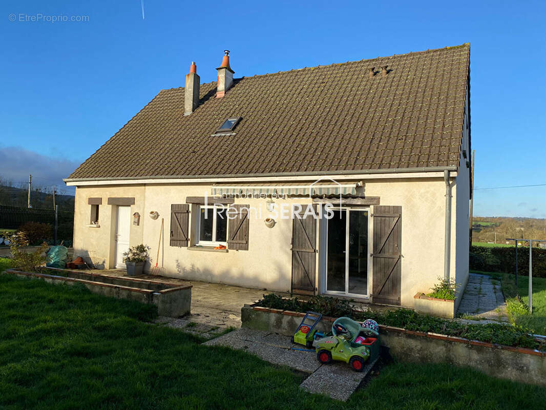 Maison à AUNAY-SUR-ODON