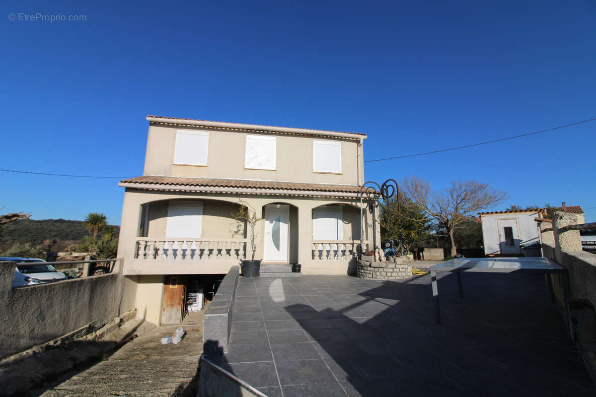 Maison à ROUSSON