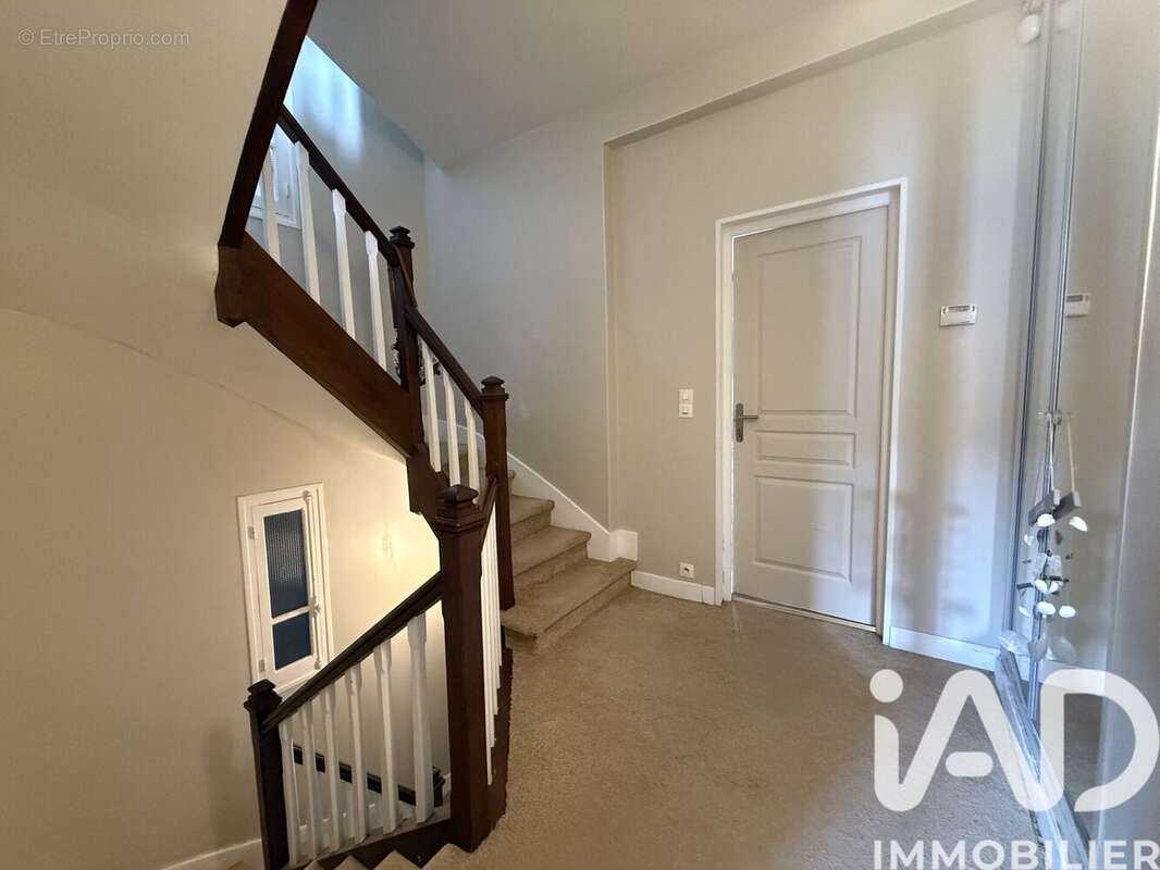 Photo 6 - Maison à PONT-SUR-YONNE