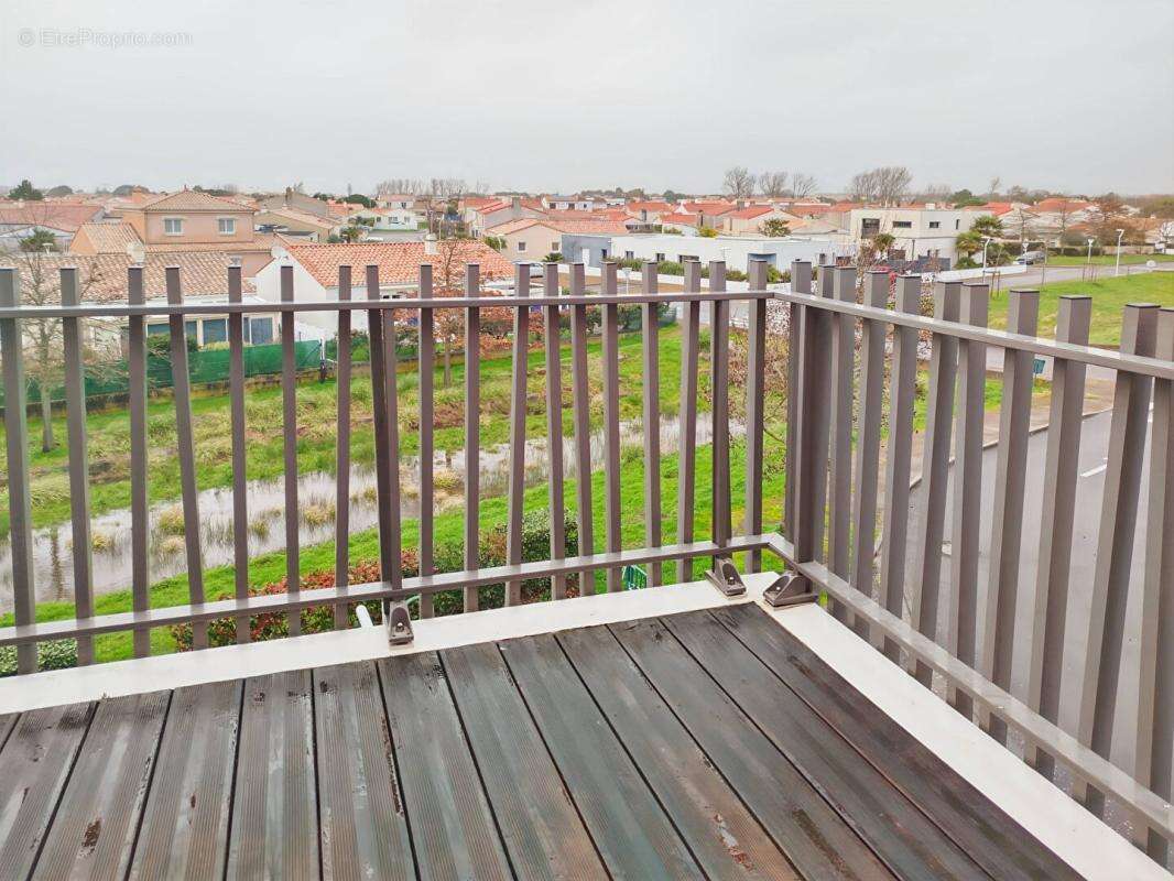 Appartement Les Sables D Olonne 3 pièce(s) 63.79 m2 - photo 7