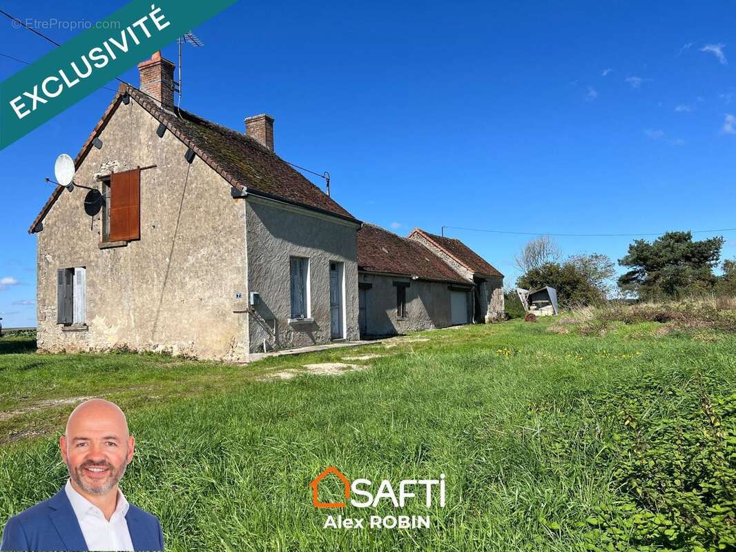 Photo 3 - Maison à LUZILLE