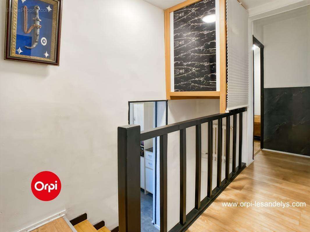 Maison à FLEURY-SUR-ANDELLE