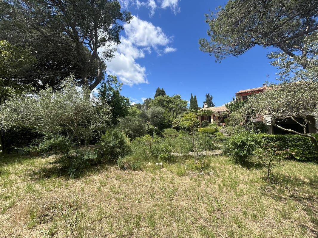 Maison à NIMES