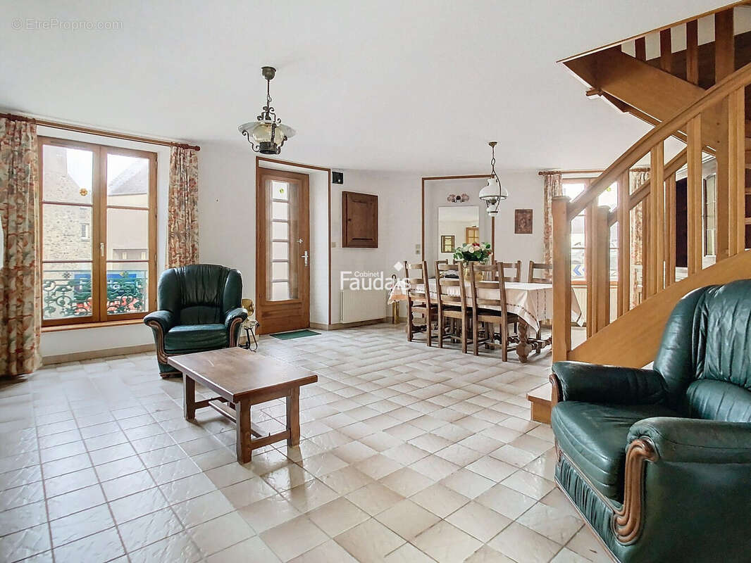 Maison 96 m² à Lithaire  - photo 5