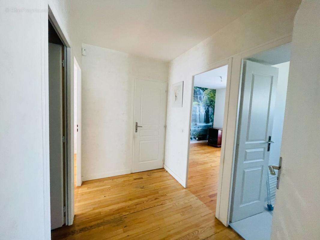 Maison à ROMANS-SUR-ISERE