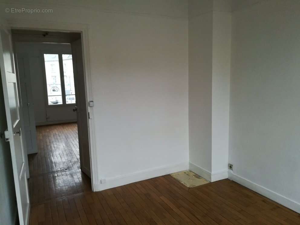 Appartement à SAINT-OUEN-L&#039;AUMONE