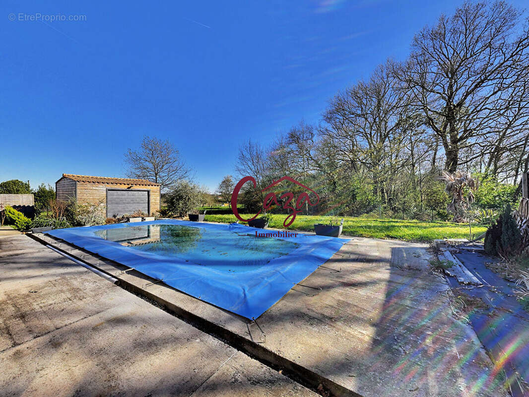 Maison à FARGUES-SAINT-HILAIRE