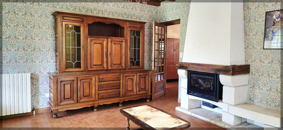 Maison à LES OLLIERES-SUR-EYRIEUX