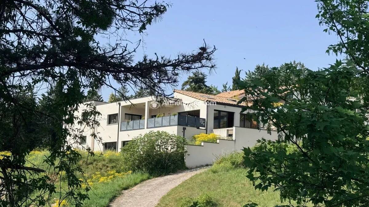 Maison à MILLAU