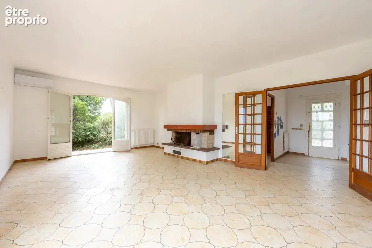 83370 saint aygulf - grand boucharel - maison a renover - 6 pièces - 4 chambres - vue mer - photo 5