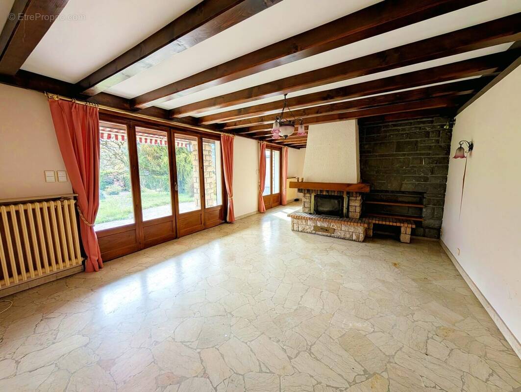 Appartement à SAINT-PIERRE-EN-FAUCIGNY