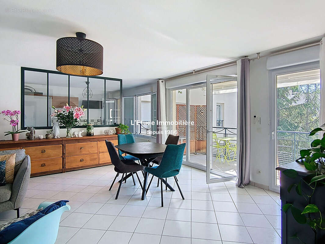 Appartement à LYON-9E