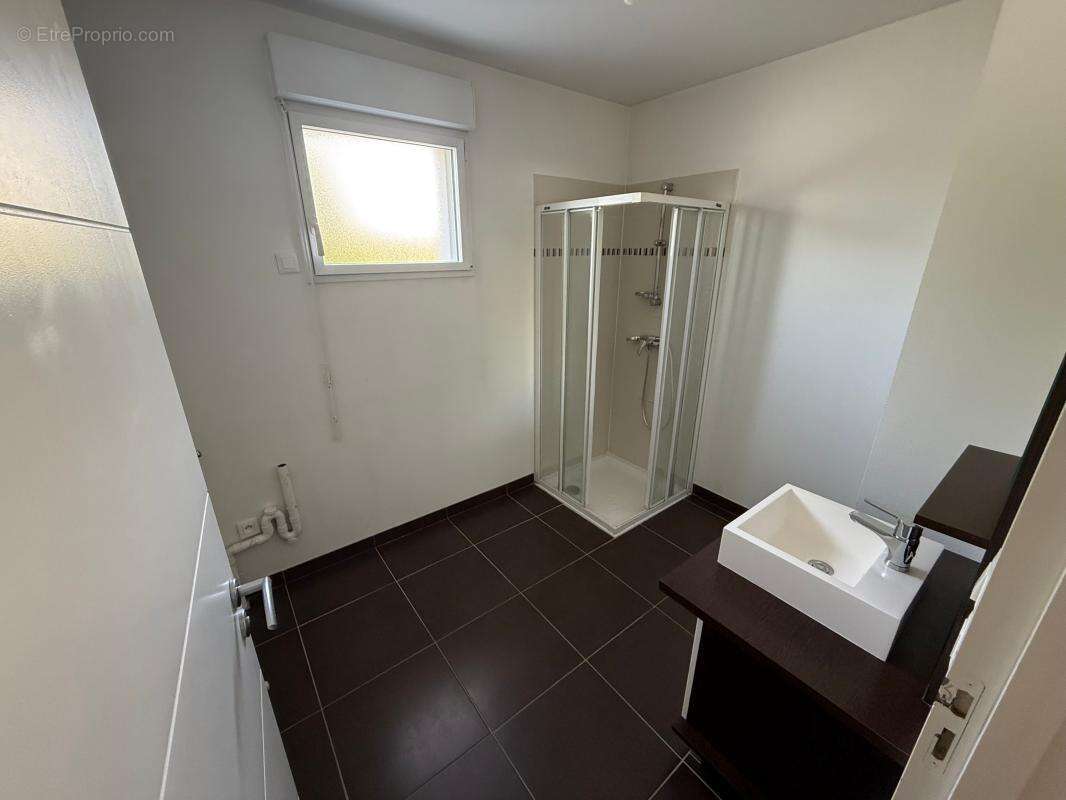 Appartement à PERIGNY