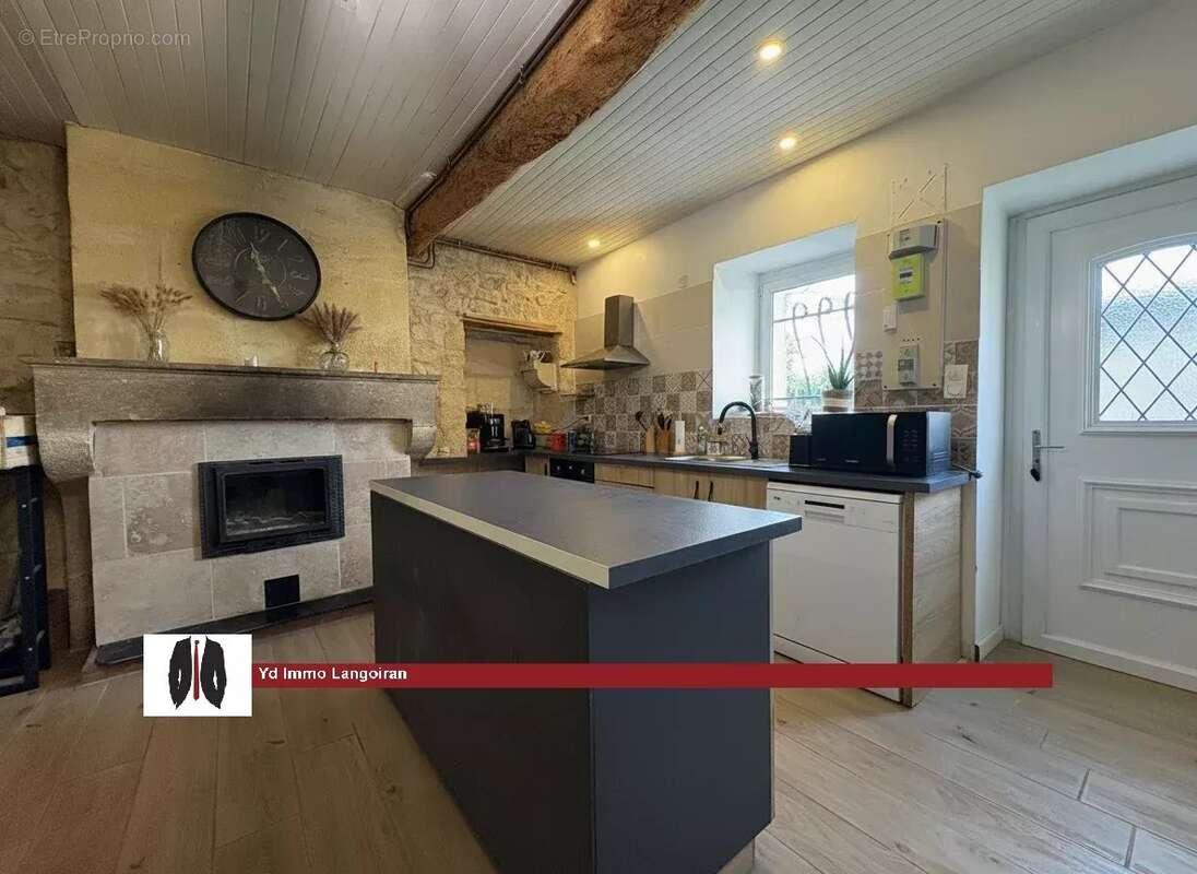 Maison 105 m² à Langoiran  - photo 3