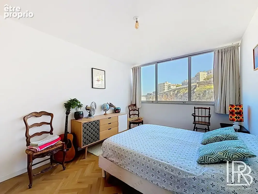 À vendre - 3 pièces 92 m² avec terrasse et vue mer panoramique - Marseille 7ᵉ - photo 12
