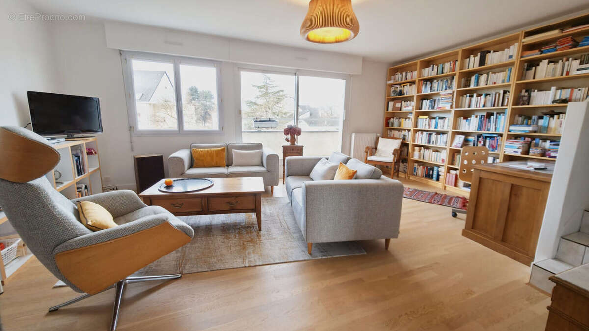 Appartement à LE RHEU