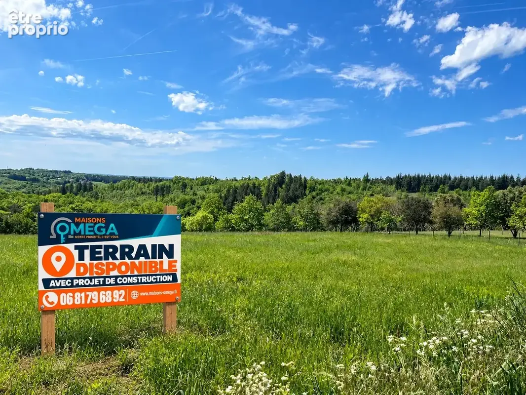 Terrain à LE ROC