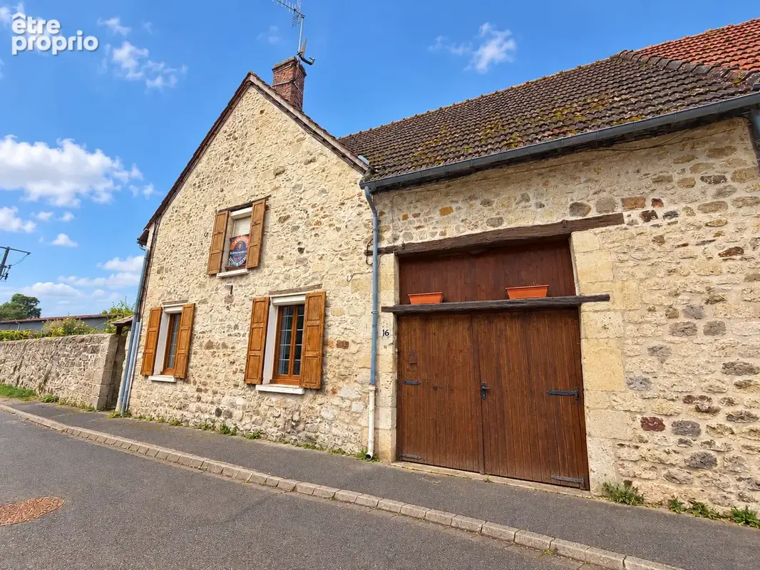 Maison à LA FERTE-MILON