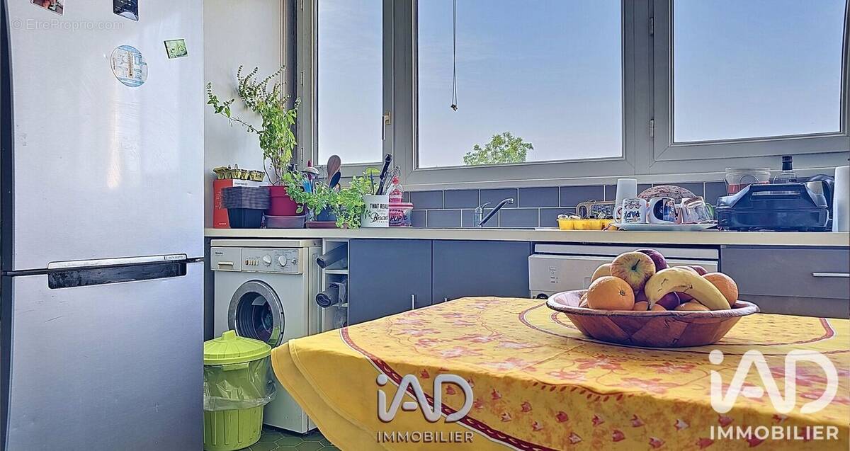 Photo 1 - Appartement à LES ULIS