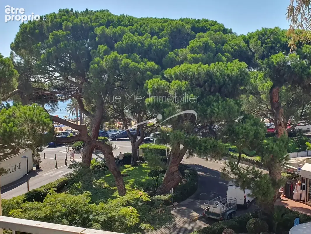 Photo Appartement à Le Lavandou au prix de 315 000€
