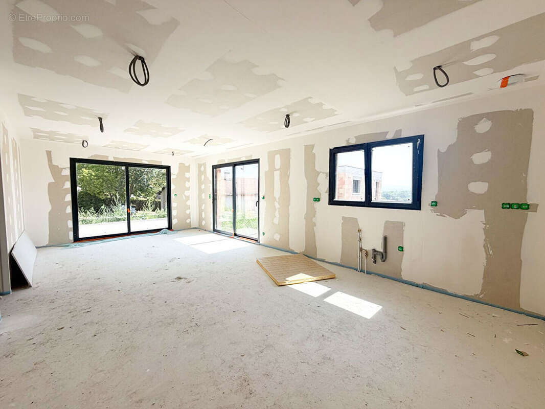 Villa 5 pièces de 119 m2 avec piscine - photo 12