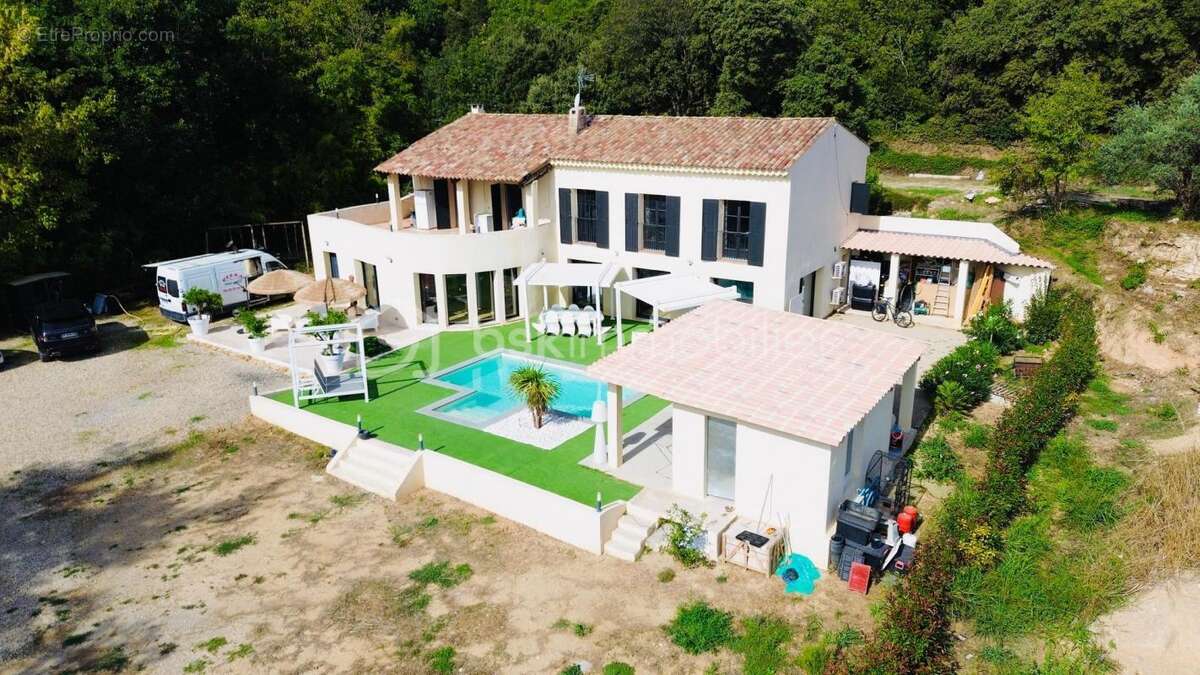 Propriété d’exception de 300m2 - Parc du LUBERON - Corbières en Provence - photo 2