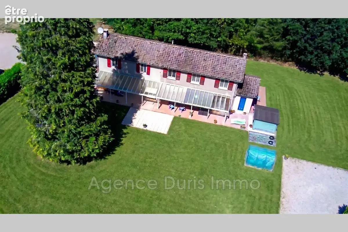 Maison 10 pièces 270 m² à vendre à Marval (87440) - photo 3