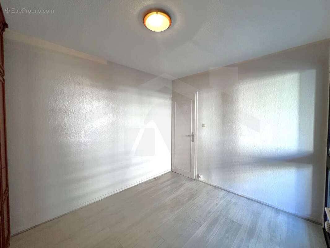 T4 rue gerard philipe - photo 15