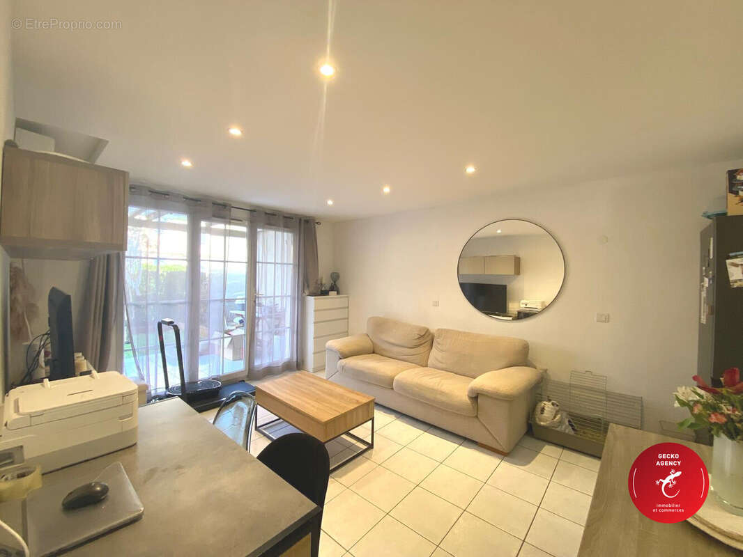 Appartement à PLAN-DE-LA-TOUR