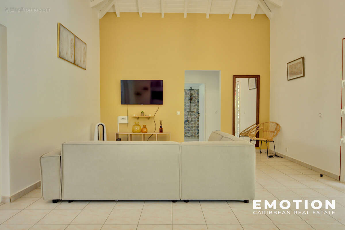 Maison à SAINTE-ROSE