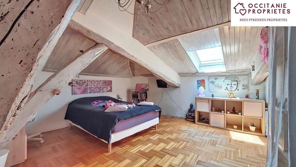 Maison à LEZAT-SUR-LEZE