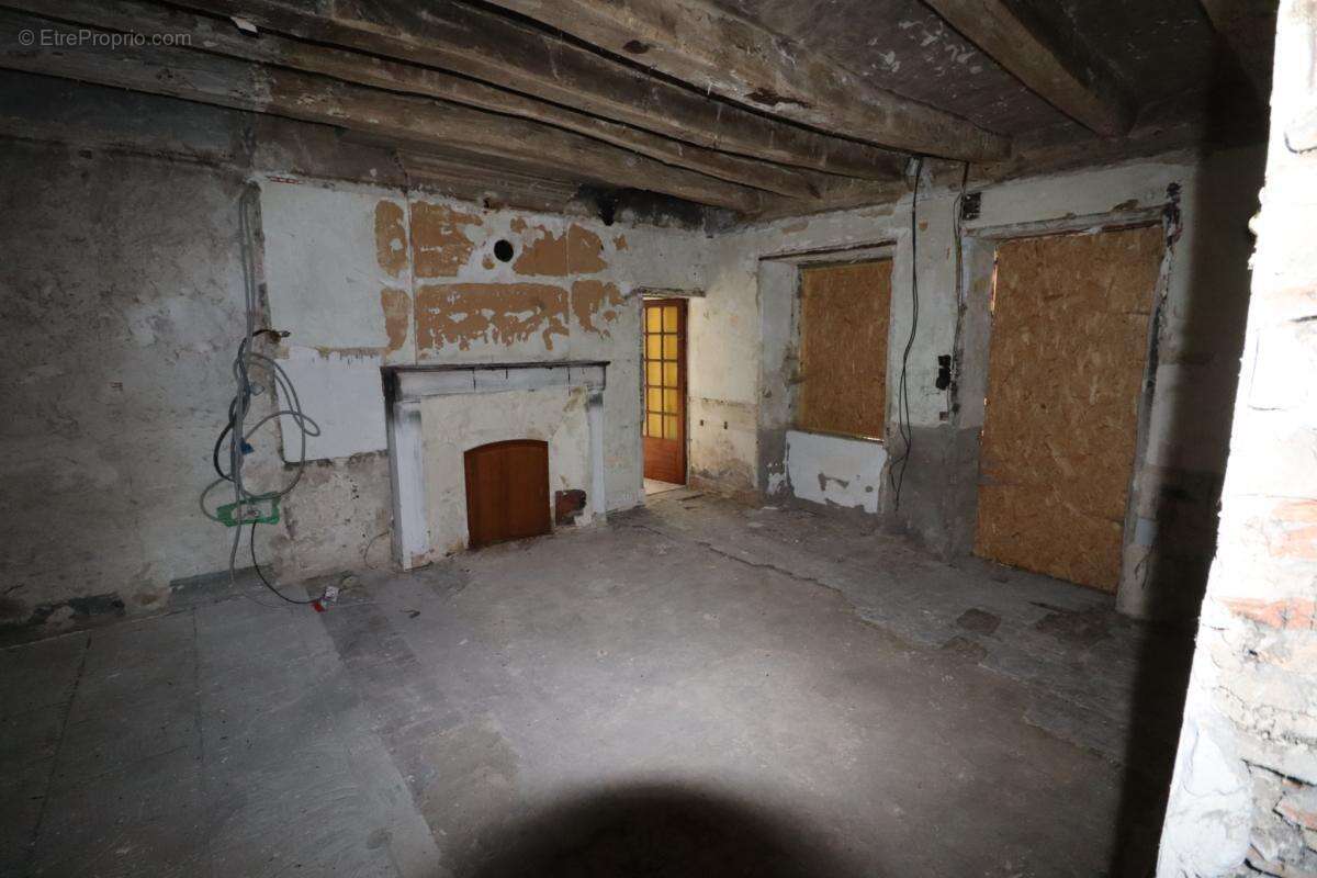 Maison à SAVIGNE-SUR-LATHAN