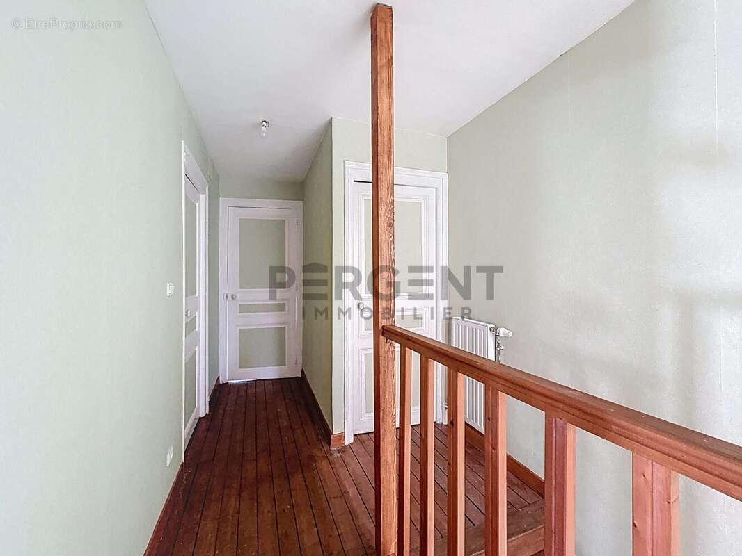 Maison à CHARLEVILLE-MEZIERES