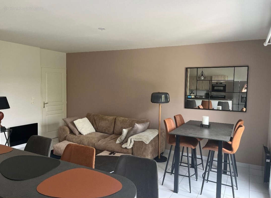 Appartement à MONTLOUIS-SUR-LOIRE