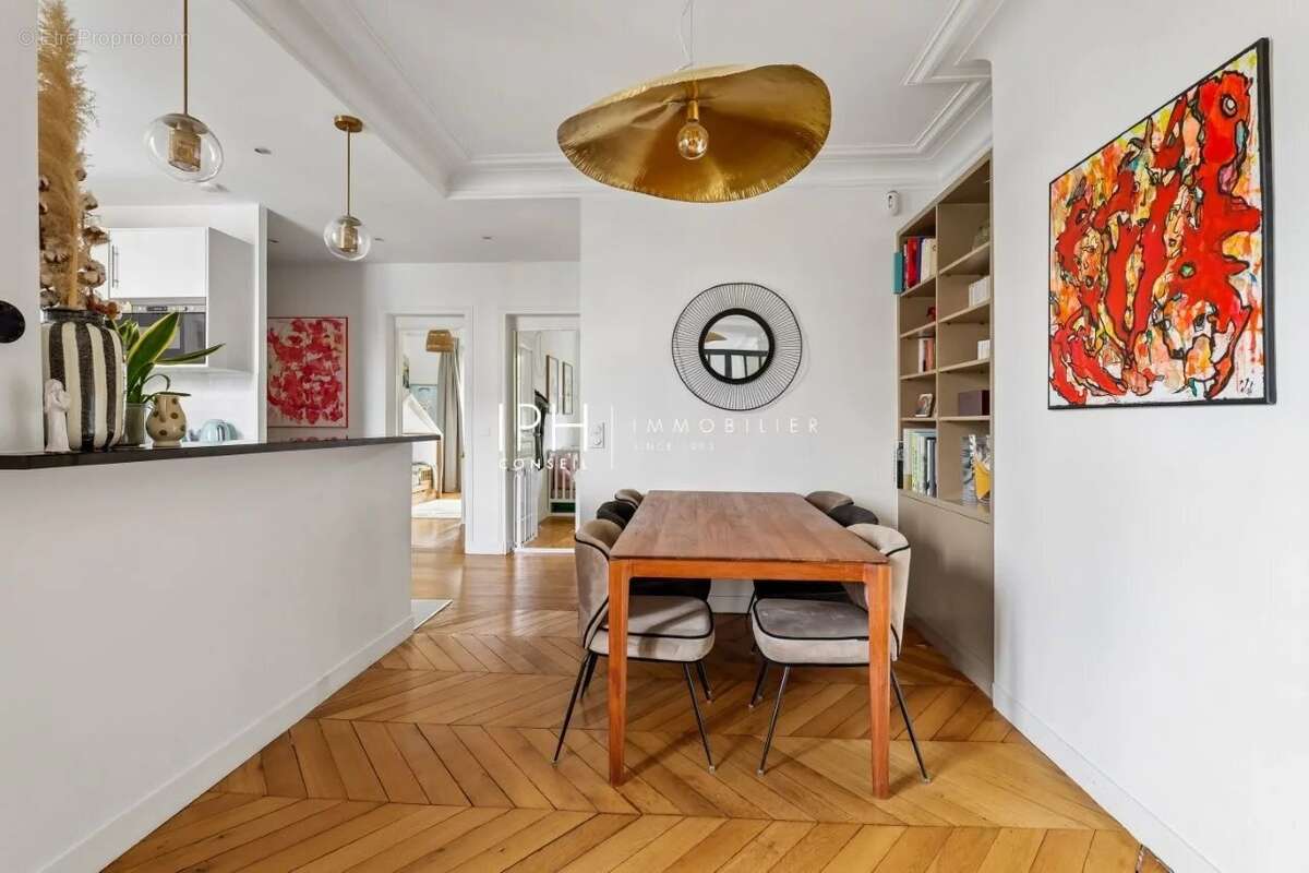 Appartement à LEVALLOIS-PERRET