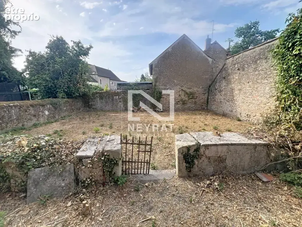 AUTUN - Immeuble de rapport - photo 8