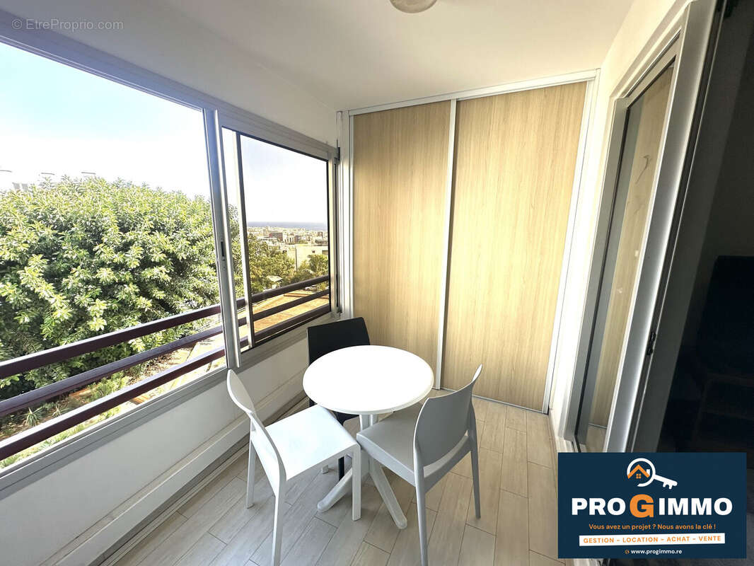 Appartement à SAINT-DENIS