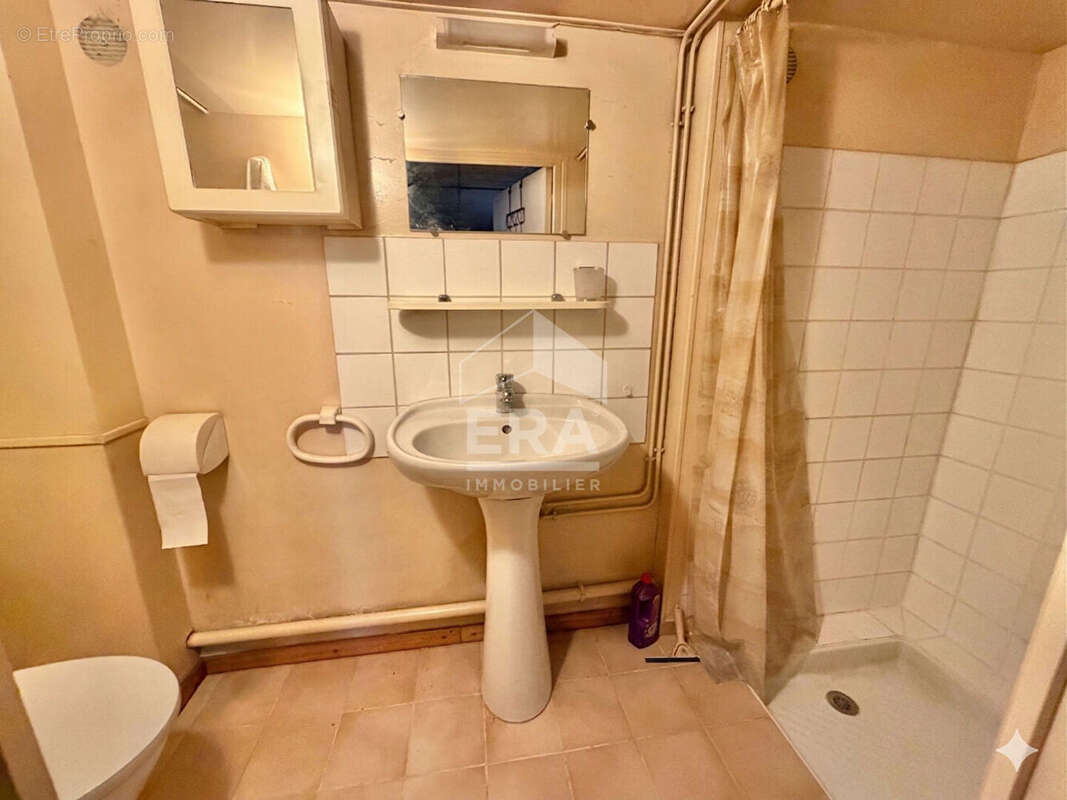 Maison à SAINT-SAUVEUR-SUR-ECOLE