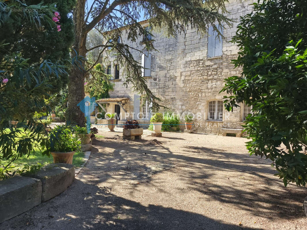 DPT(30) Exceptionnel Mas du XVIIe Siècle au Cœur de la Plaine de Beaucaire - photo 12