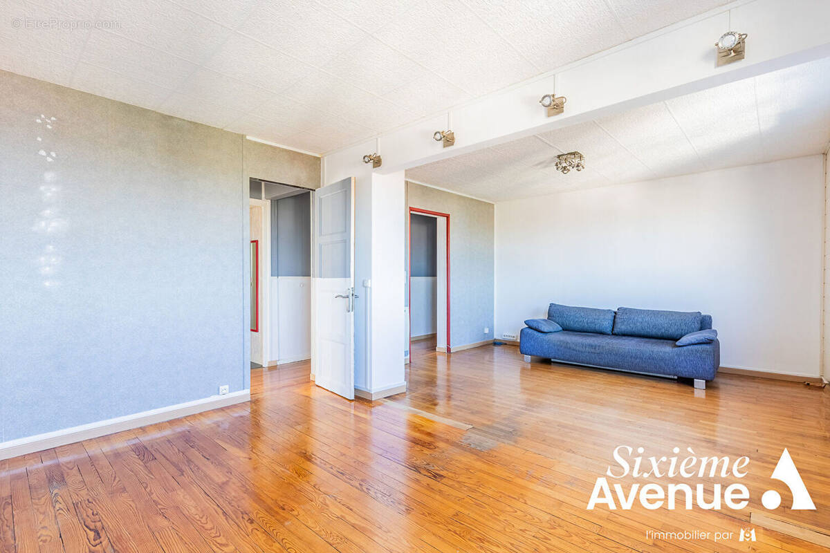 Appartement à SAVIGNY-SUR-ORGE