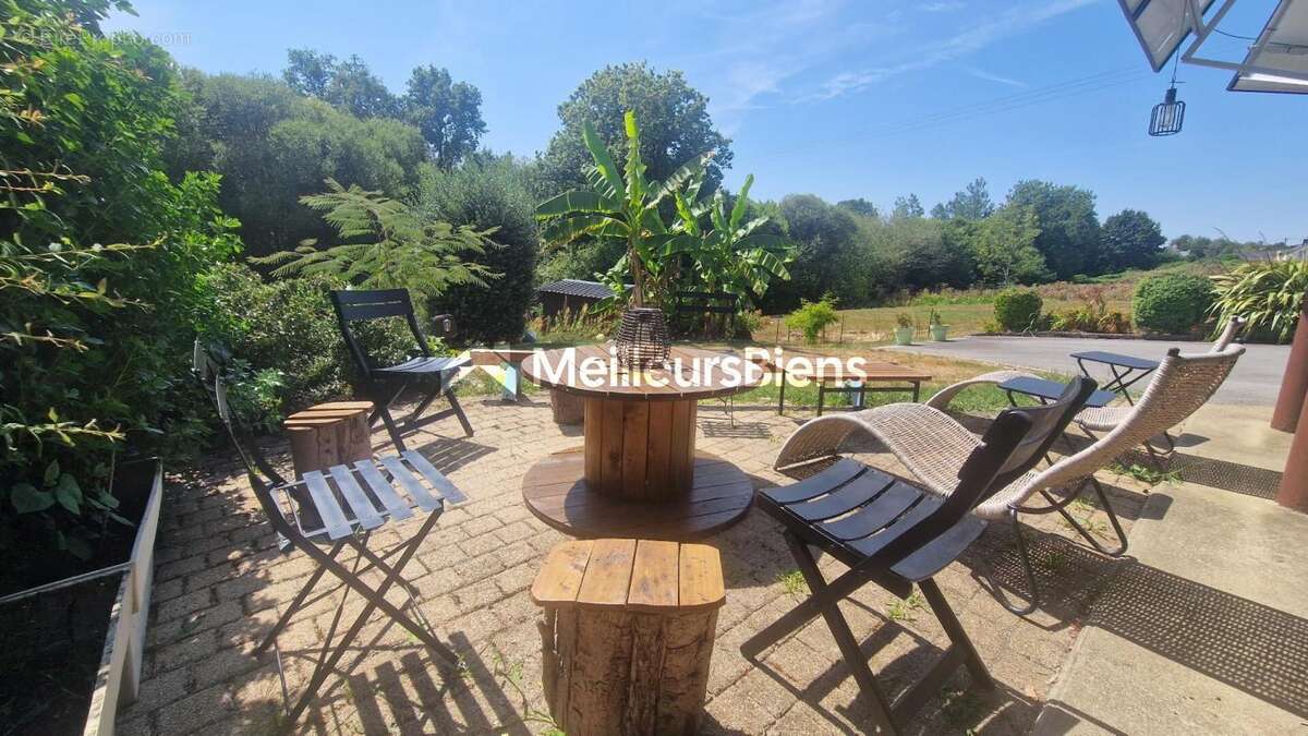 Maison 125 m² à Plumelin, 4 chambres, terrain de 1088 m² - photo 11