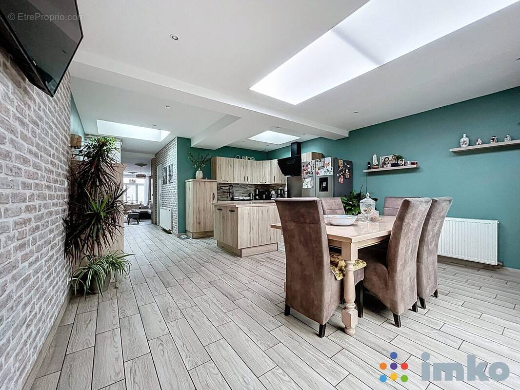 Maison à LYS-LEZ-LANNOY